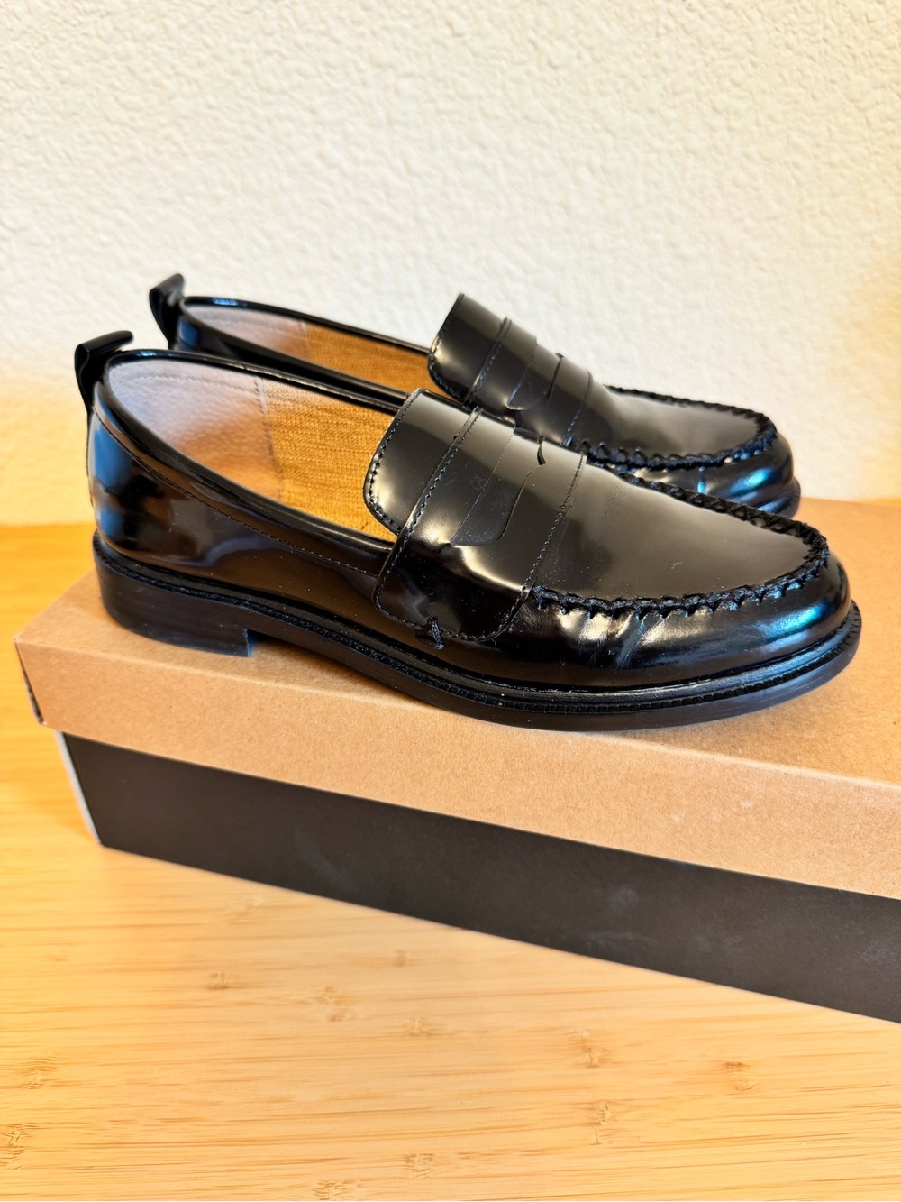 Kelsi Dagger Loafers size 6.5 - Picture 3 of 7